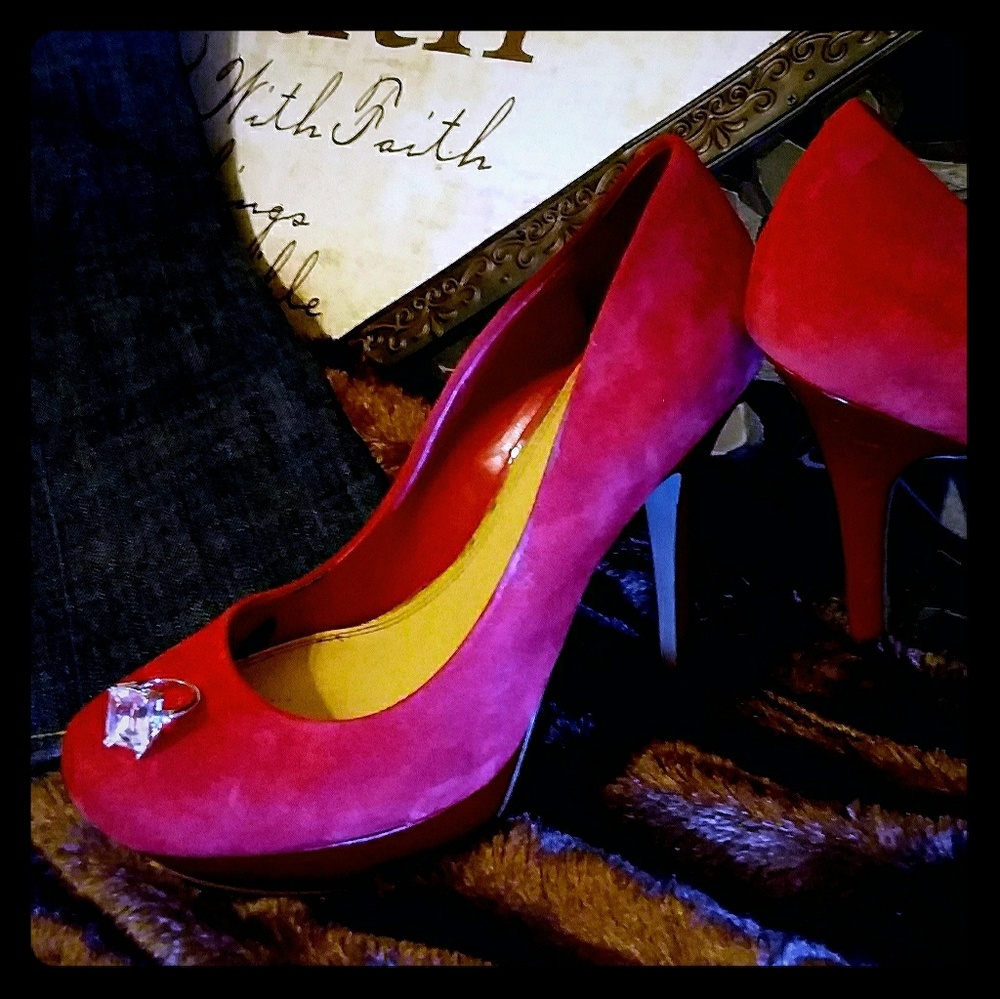 🥀 12CT AUTH WHITE TOPAZ w/BAGUETTES 🥀Sz 6,7 & 8