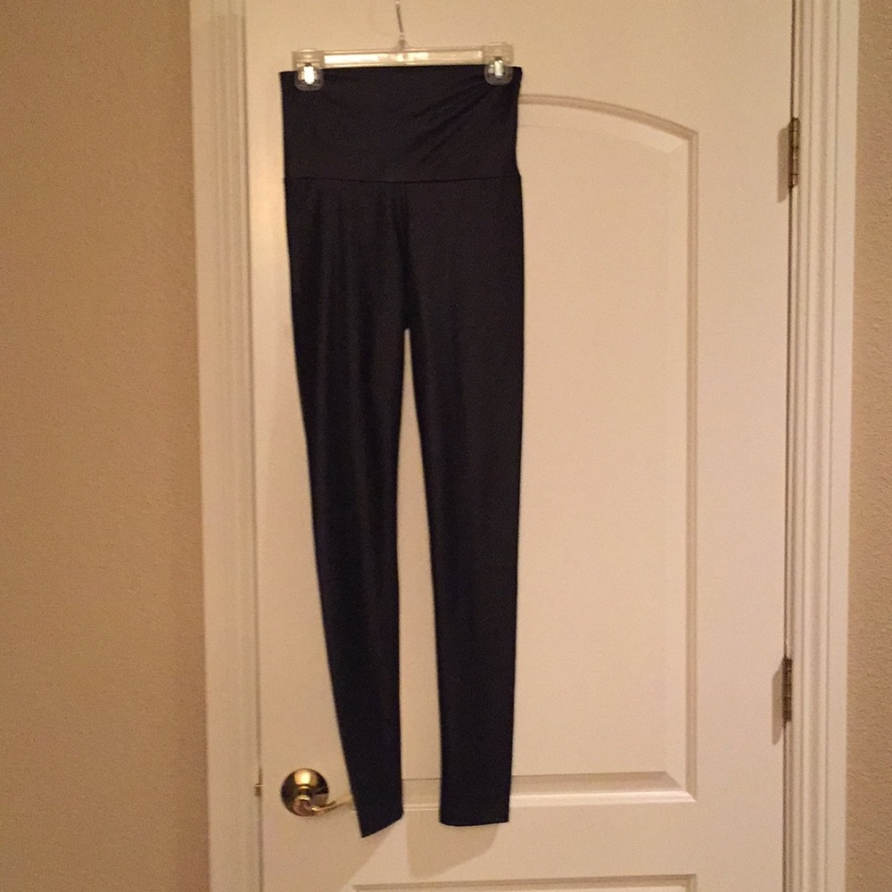Faux leather leggings never worn