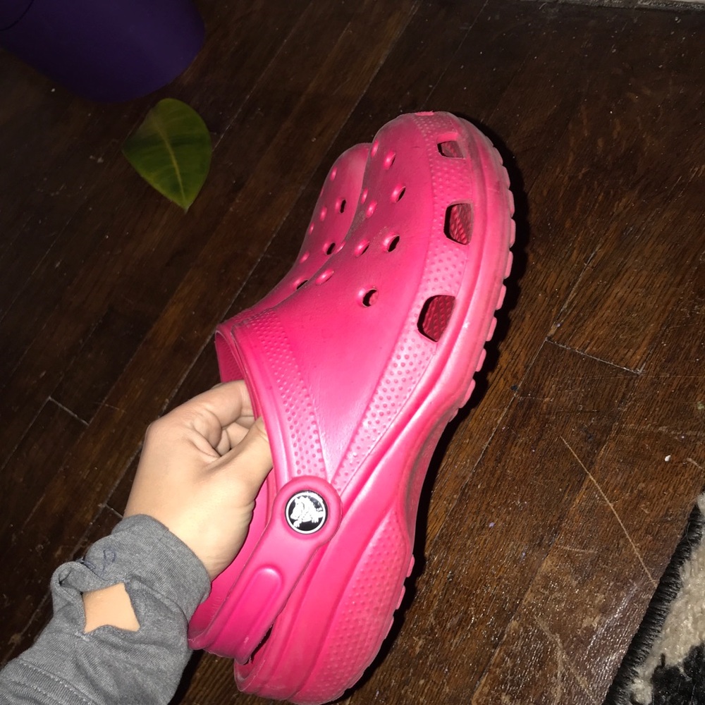 Pink crocs