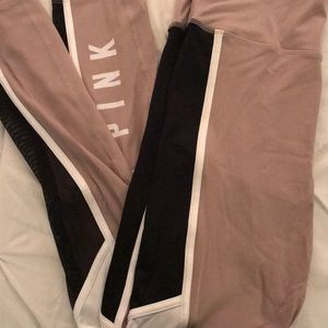 VS PINK ultimate legging