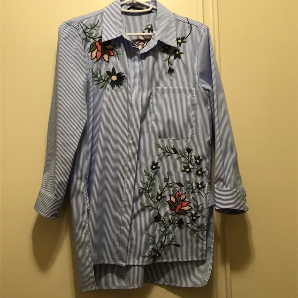 NWOT Zara pinstripe boyfriend button-up