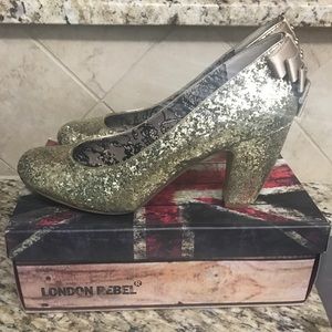 London Rebel gold glitter pumps