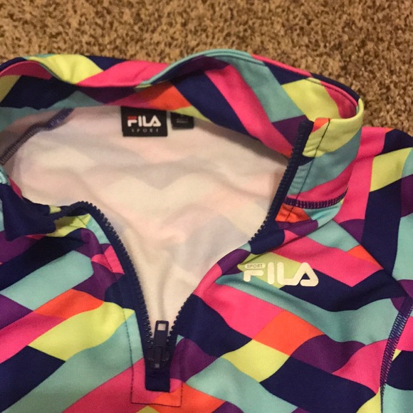 Pull over multi color sports jacket - Picture 3 of 3