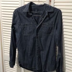 Men’s American Eagle denim long sleeve shirt