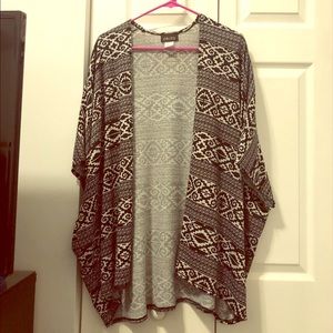 Sweater material Kimono size S worn once