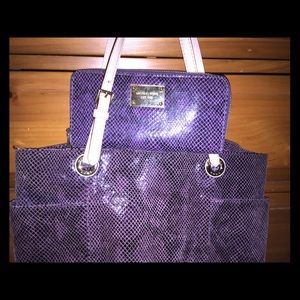 Michael Kors handbag and matching wallet