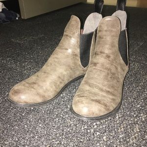 Brown Chelsea Style Boots