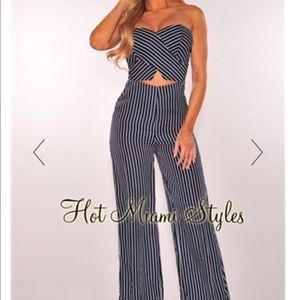 🚨NWT SEXY strapless jumpsuit 🚨