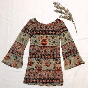 Belle sleeve velvet burnout mini dress ✨