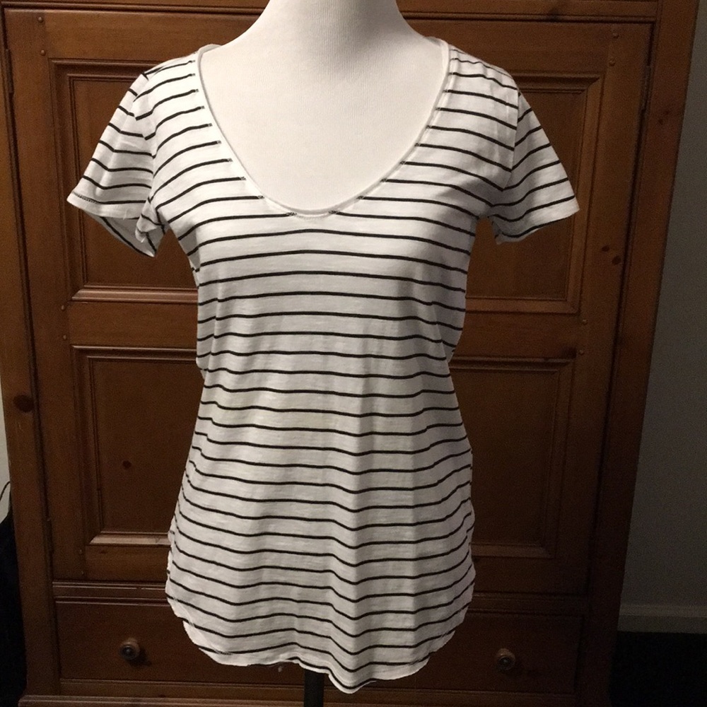 Abercrombie tee