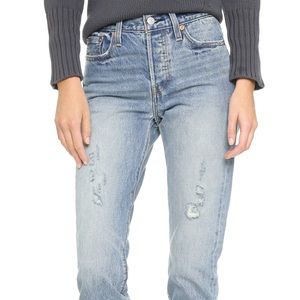 Levi Wedgie Icon Fit - Mom Jeans - High Waisted