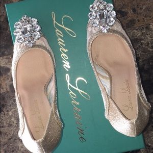 Crystal Pointy Toe Pump