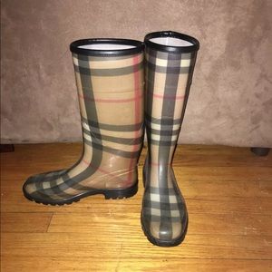 Burberry rain boots