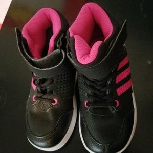 Brand new girl sneakers
