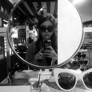 Meet your Posher, Hanna