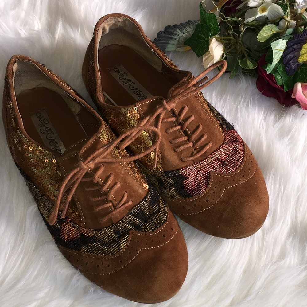 Sequin Oxford cuties
