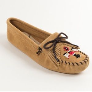 Minnetonka Thunderbird Softsole Moccasins