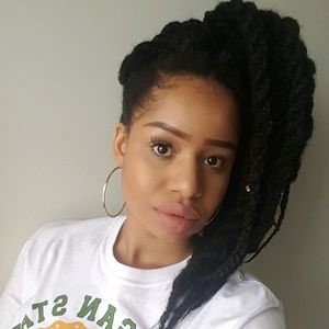 Meet your Posher, Bee