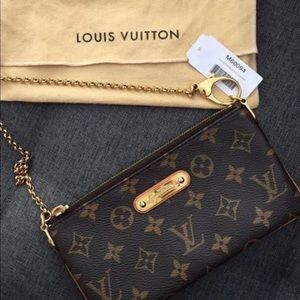 Mini monogram Louis Vuitton