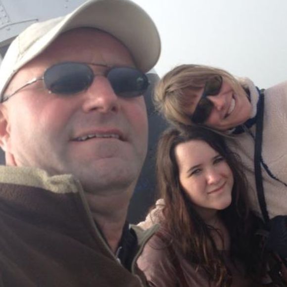 Meet your Posher, Sandy - Picture 1 of 1