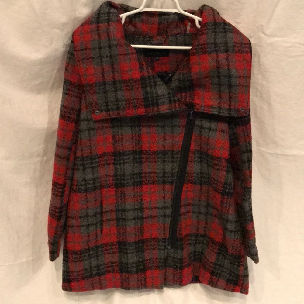 Steve Madden Plaid Jacket in Red Plaid Sz Large
