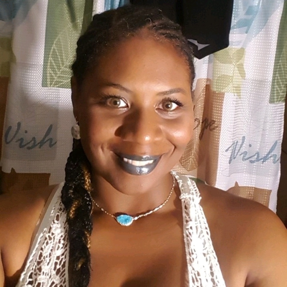 Meet your Posher, Kierre