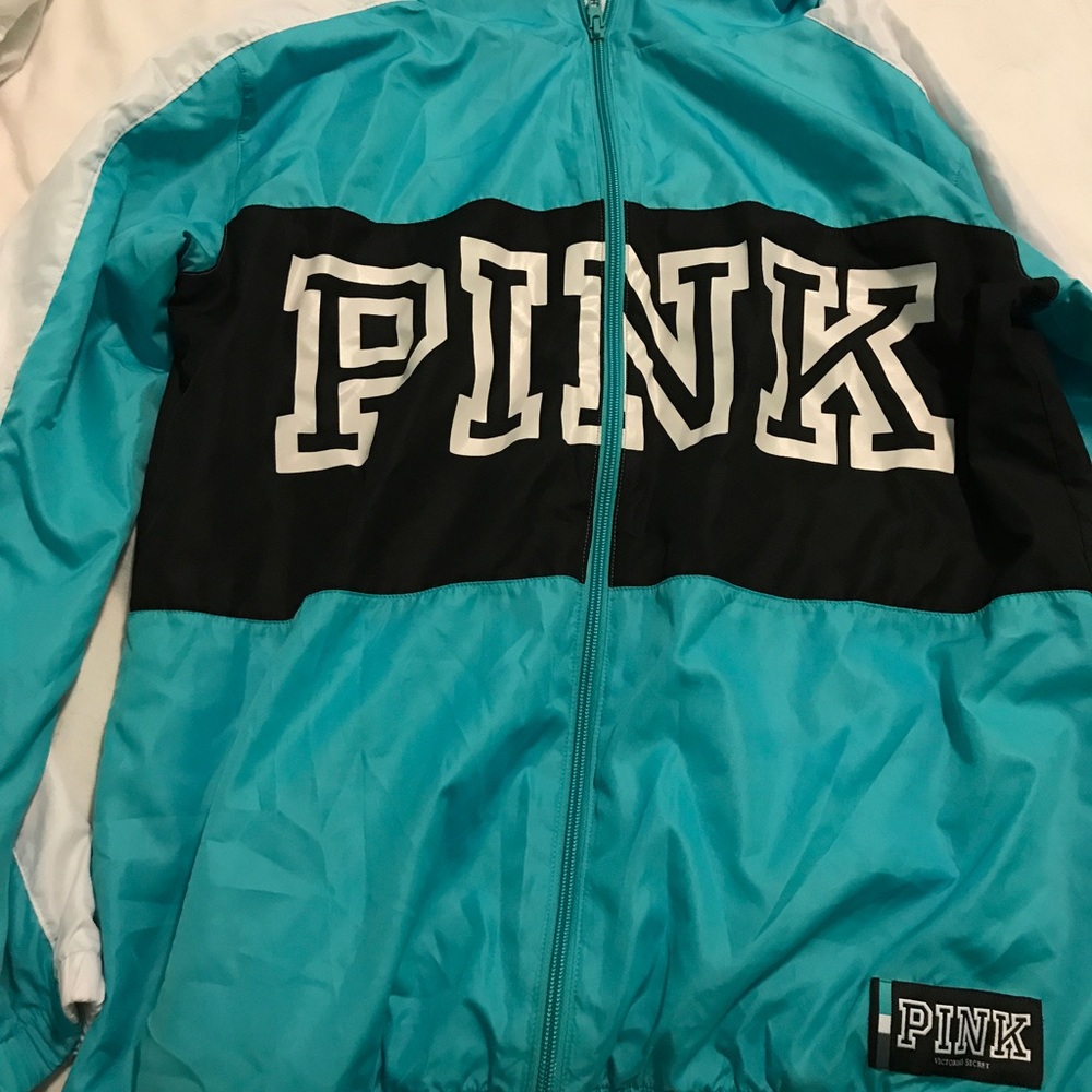 Vs pink anorax TRADE for @ade5