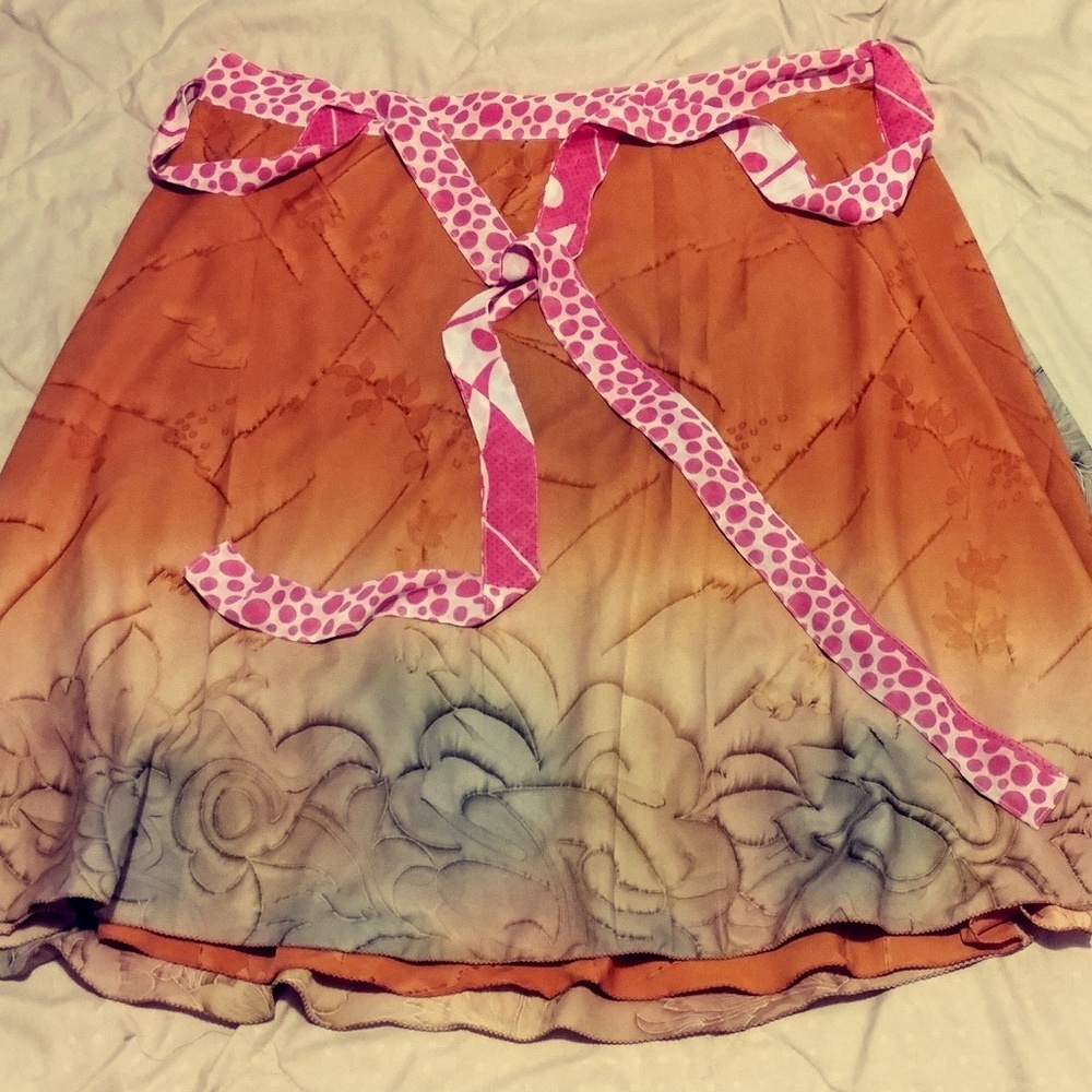 Cute reversible wrap-around skirt