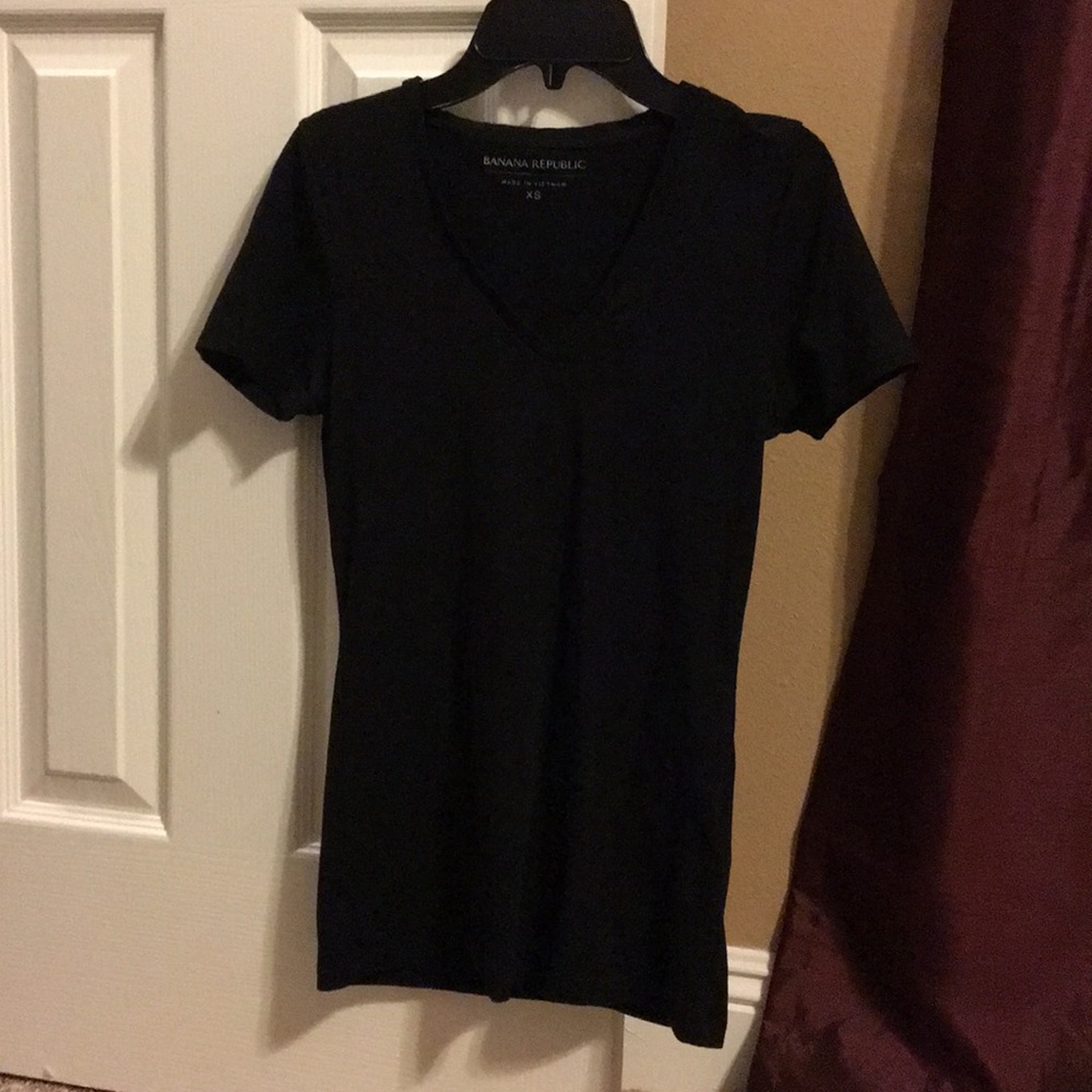 Banana Republic Black V-Neck T-Shirt
