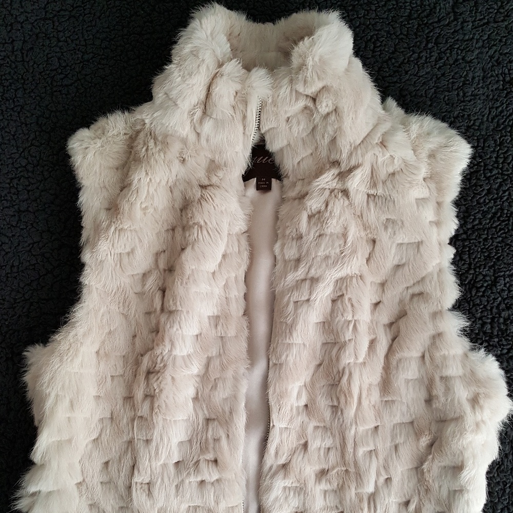 Biege Guess rabbit fur vest