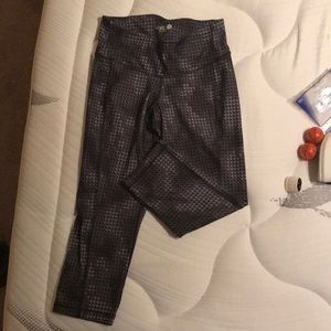 Old navy pattern leggings