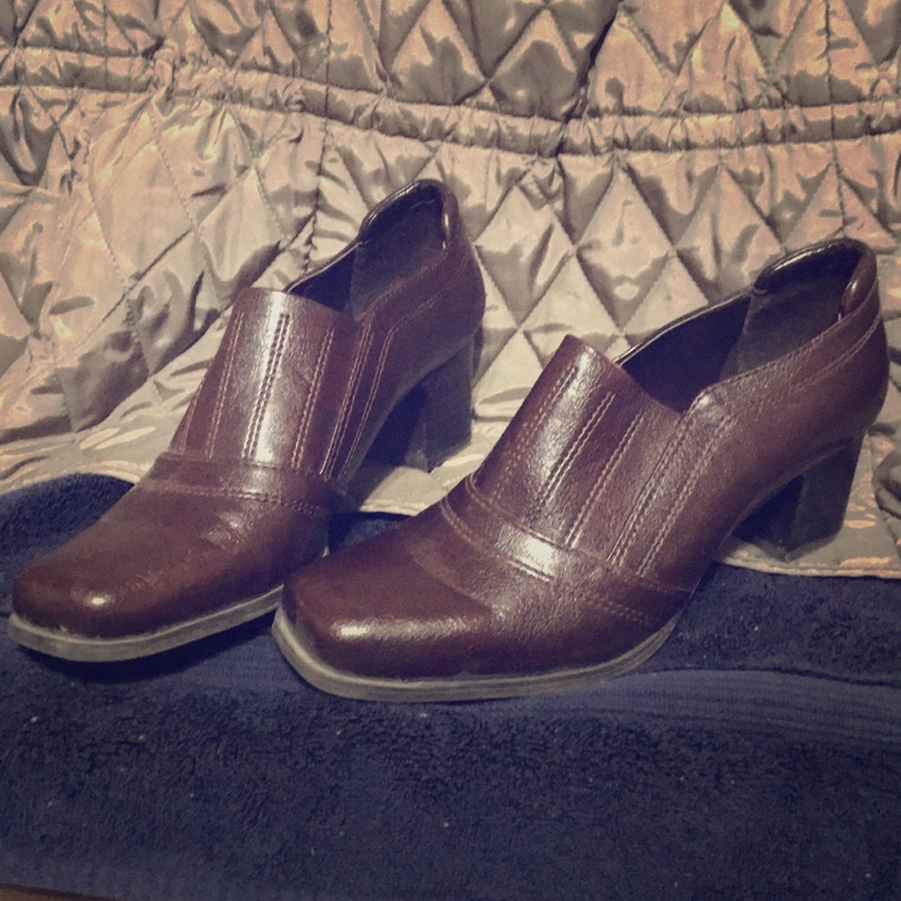 Brown 1.5 wedge heel