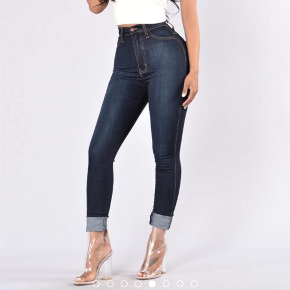 Fashion Nova Dark Wash Jeans Sz 9 fits like 7