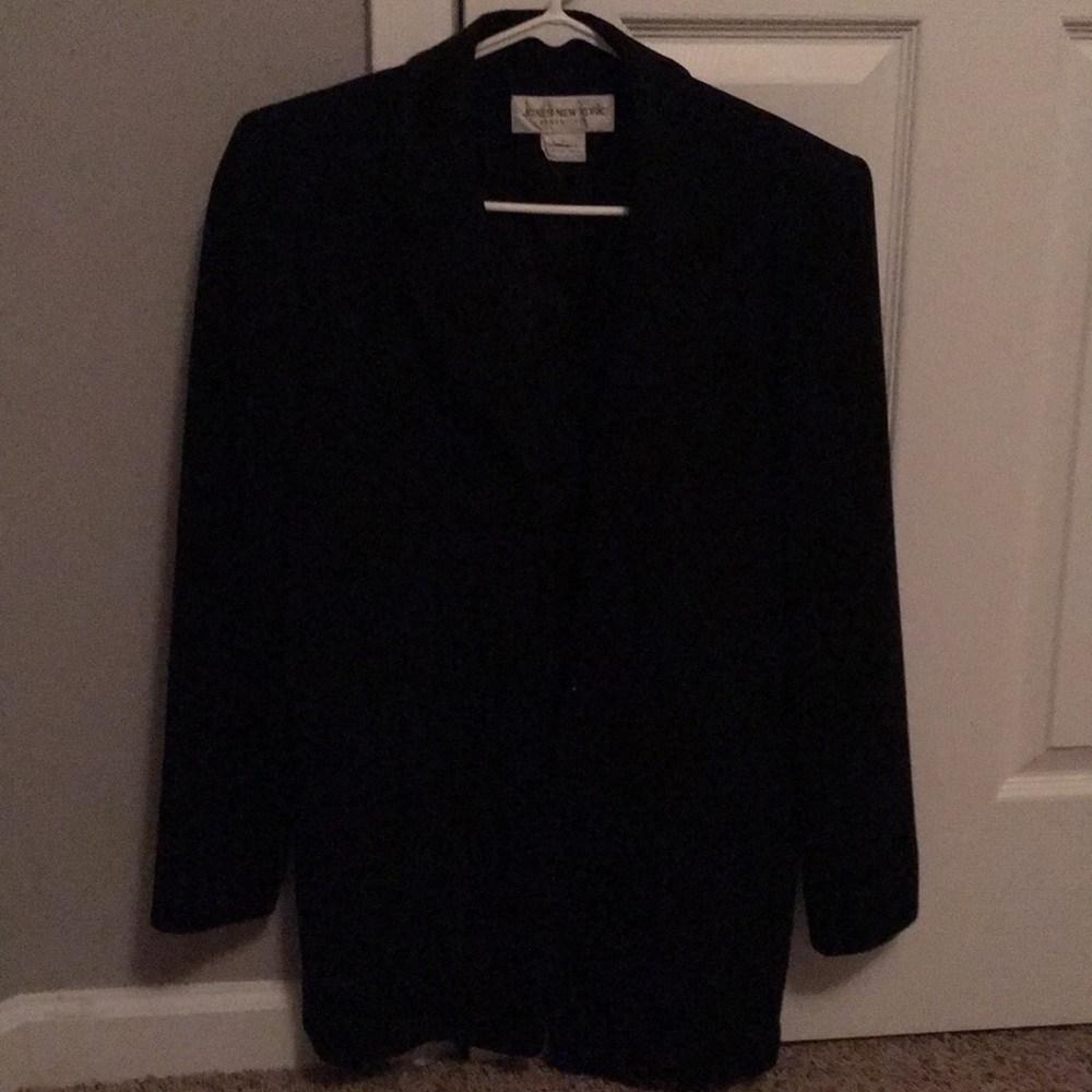 Jones New York 3 button Womens blazer