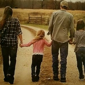 Meet your Posher, Sharon