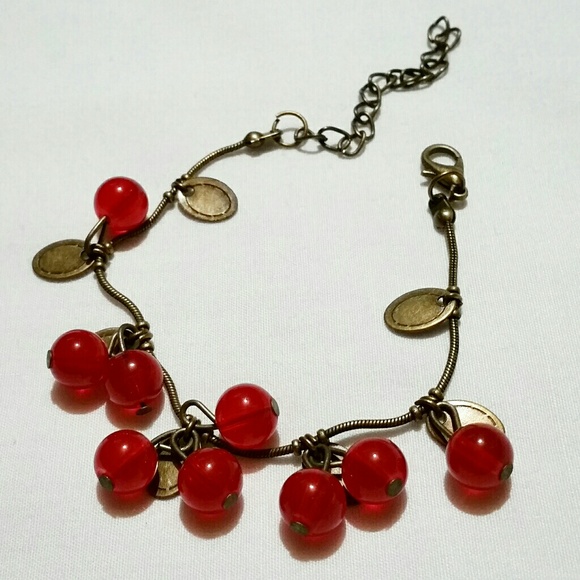Wild Rose Boutique Jewelry - Whimsical cherry bead bracelet