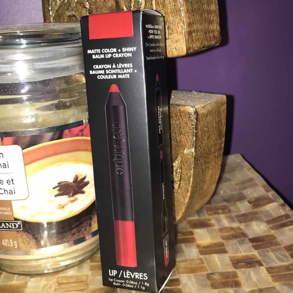 Brand new! Lipstick’ color is Tuscan wine!