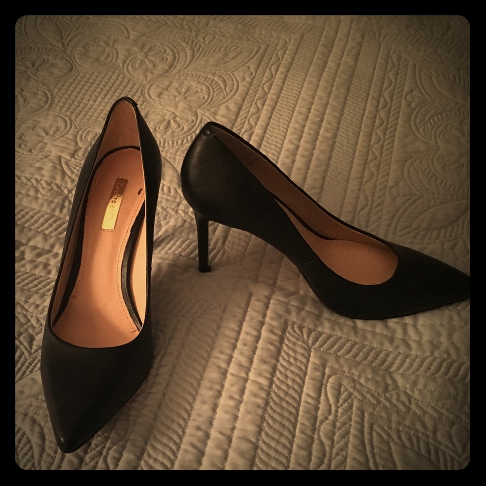 Black heels