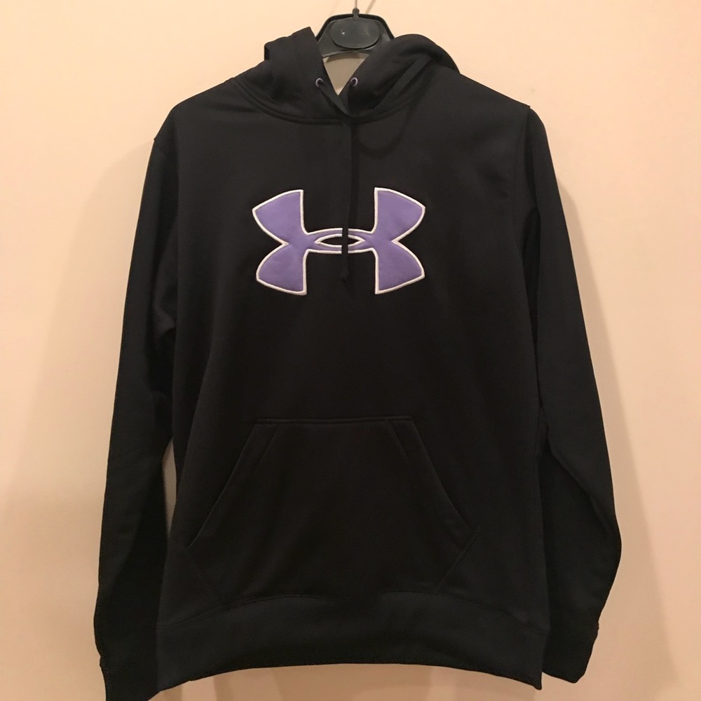 Under Armour sweatshirt