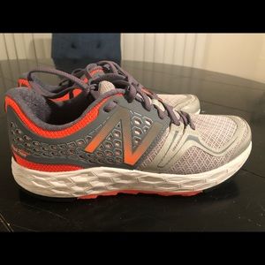 New Balance Vongo Running Shoes, size 7.5