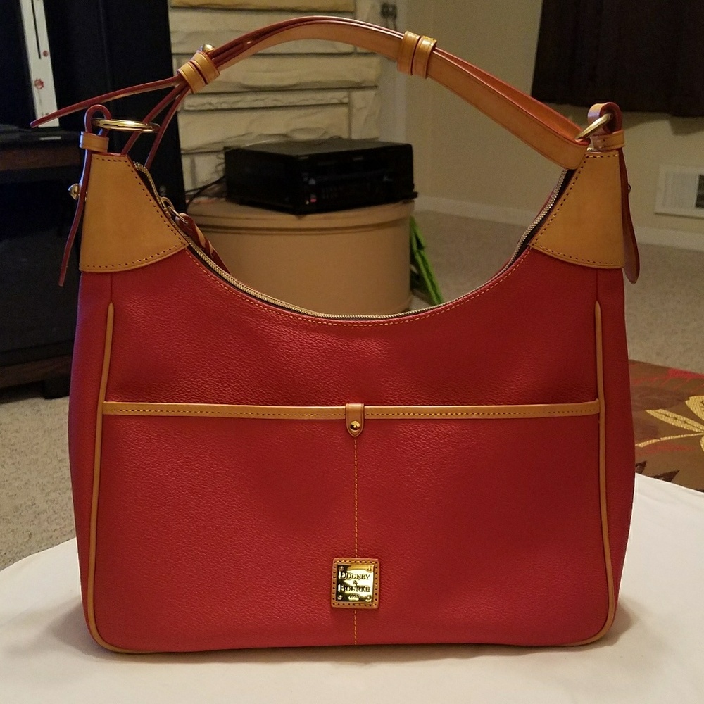 Dooney & Bourke purse