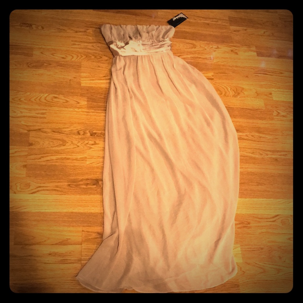 Formal strapless dress