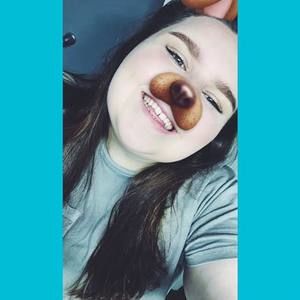 Meet your Posher, Alexis