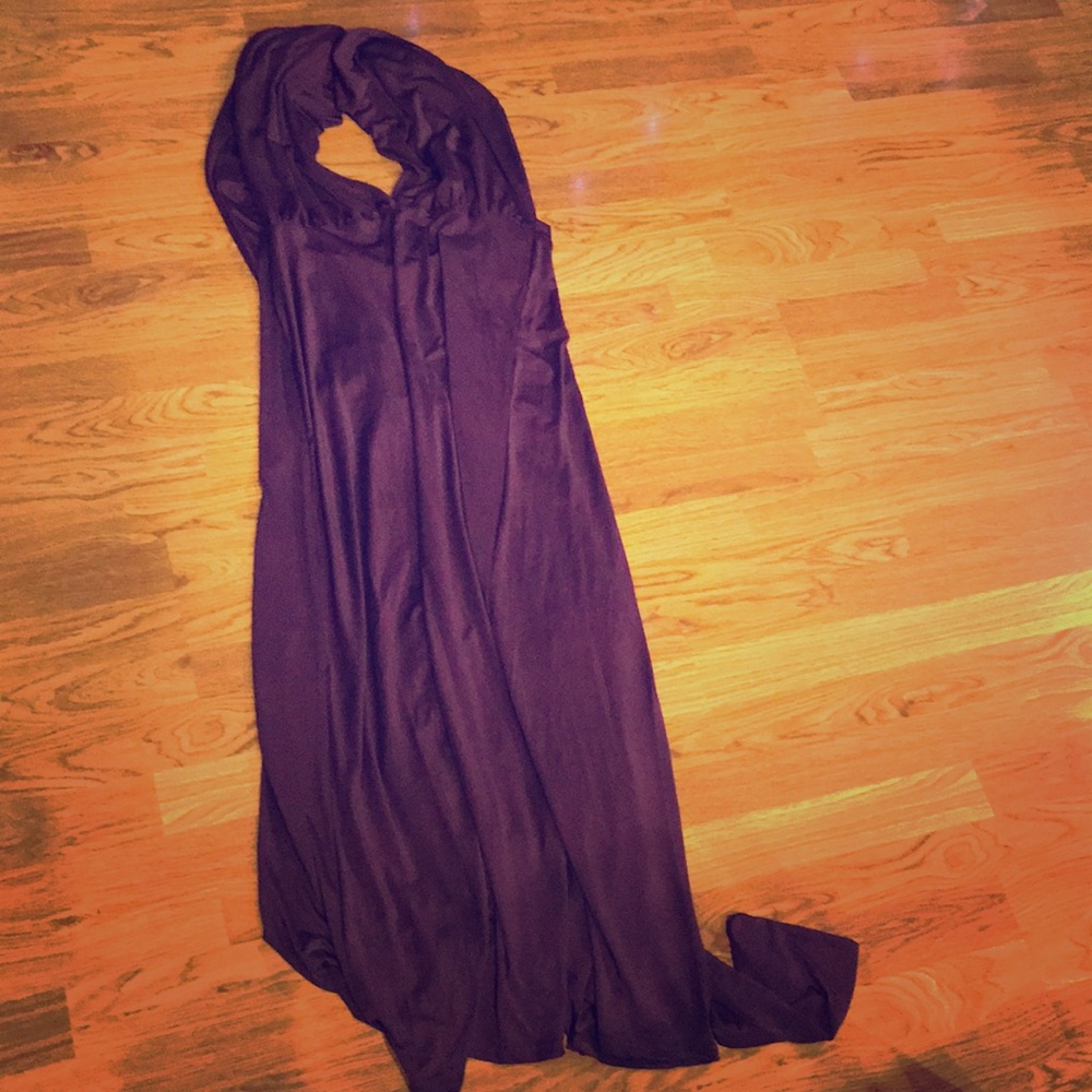 Purple dress with lots of options!