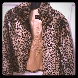 Beautiful Leopard Coat! Never worn!