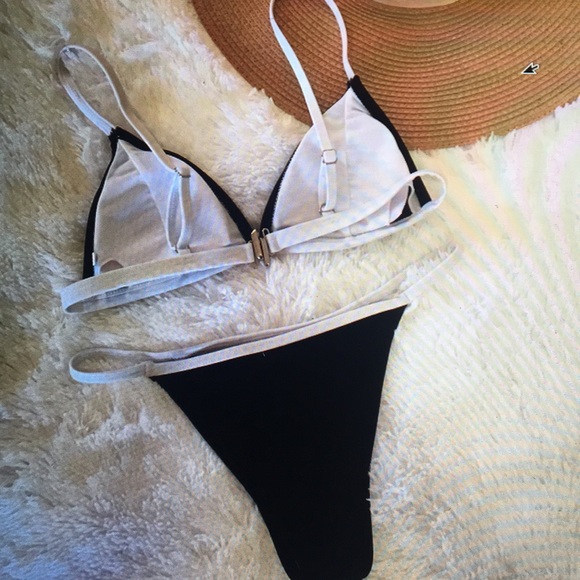 String bikini - Picture 2 of 2