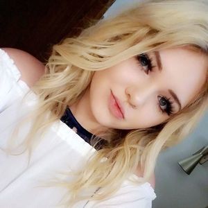 Meet your Posher, Linsey