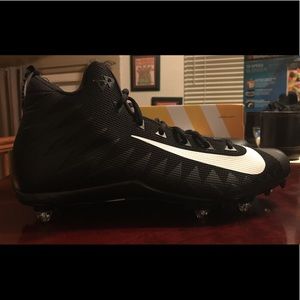 Nike Alpha Menace Cleats