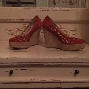 Calvin Klein platform pumps