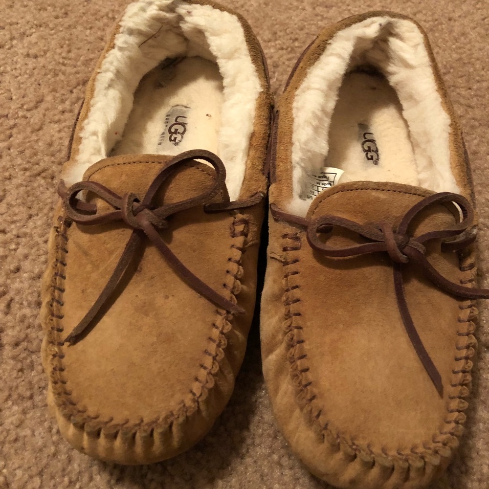 Ugg Moccasins Authentic